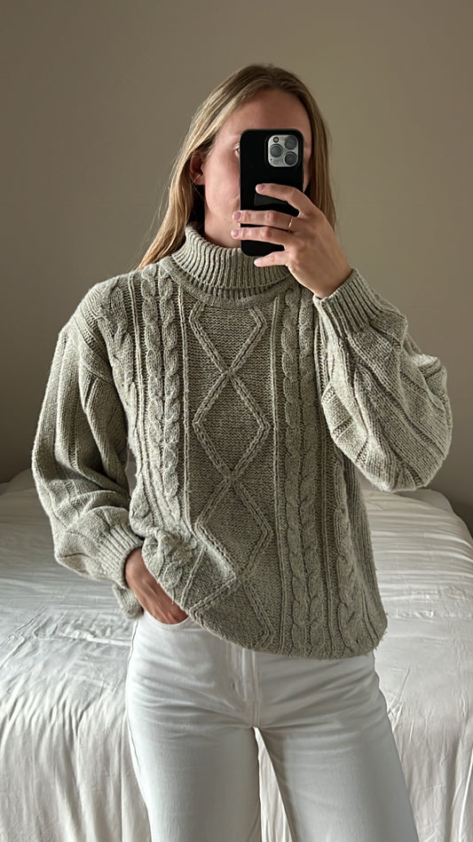 Woolen blend knit